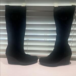 Charles David Black suede WATERPROOF BOOT.